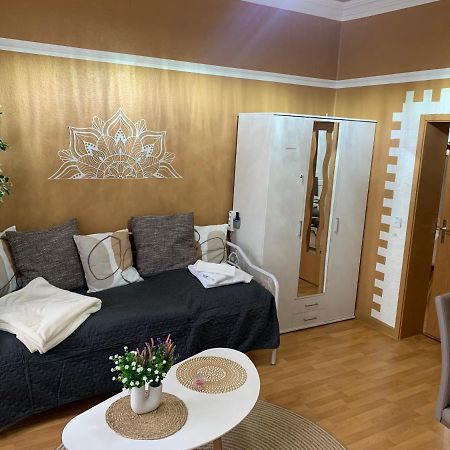 Best-Preis Fewo Rathausblick 2 - Zentrale Lage In Wittenberge - 2 Personen - Einzelzimmer - Vollausstattung - Wlan / Prime & Self-Check-In Extérieur photo