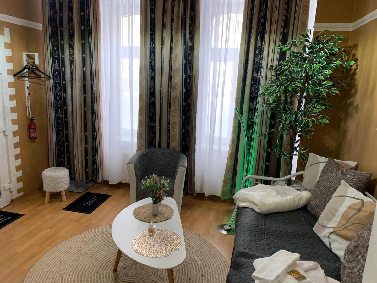 Best-Preis Fewo Rathausblick 2 - Zentrale Lage In Wittenberge - 2 Personen - Einzelzimmer - Vollausstattung - Wlan / Prime & Self-Check-In Extérieur photo