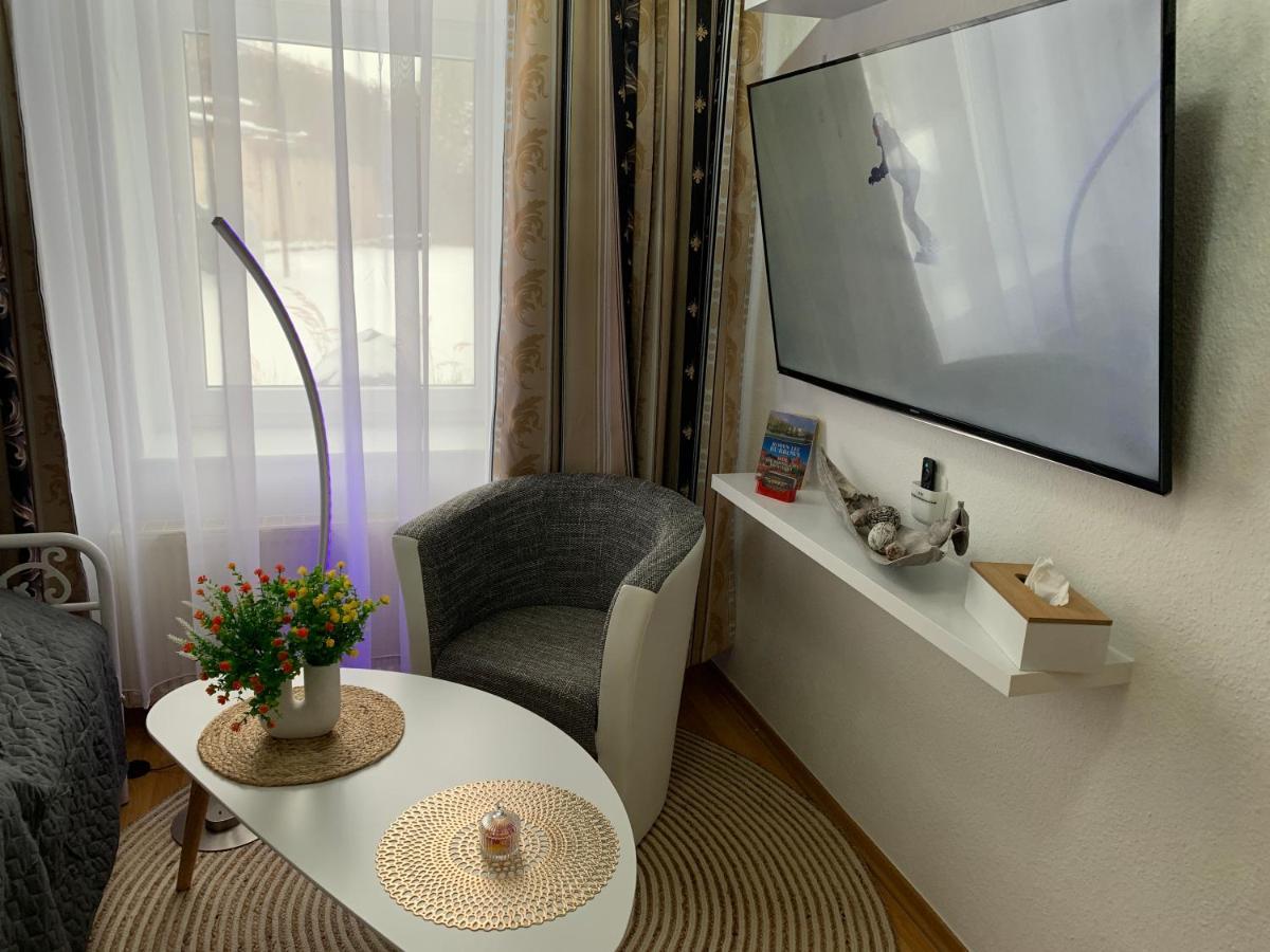 Best-Preis Fewo Rathausblick 2 - Zentrale Lage In Wittenberge - 2 Personen - Einzelzimmer - Vollausstattung - Wlan / Prime & Self-Check-In Extérieur photo